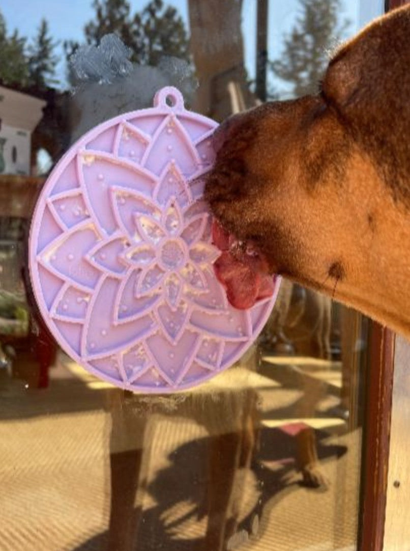 Lotus Design eMat Enrichment Lick Mat With Suction Cups