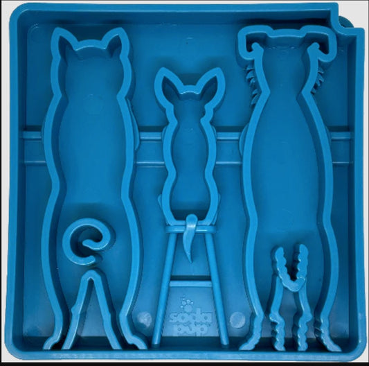 Waiting Dogs Design eTray Enrichment Tray for Dogs